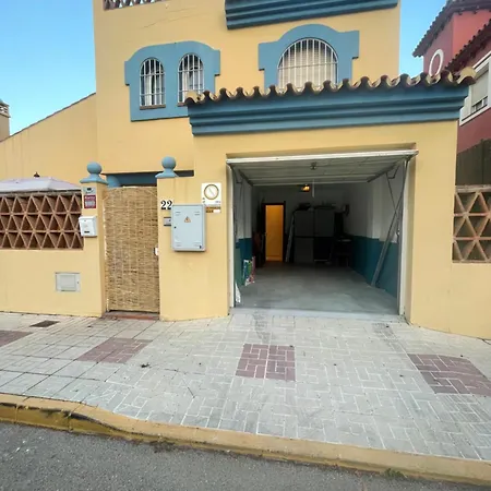Valentina - Renovated On Alamos * Торремолинос